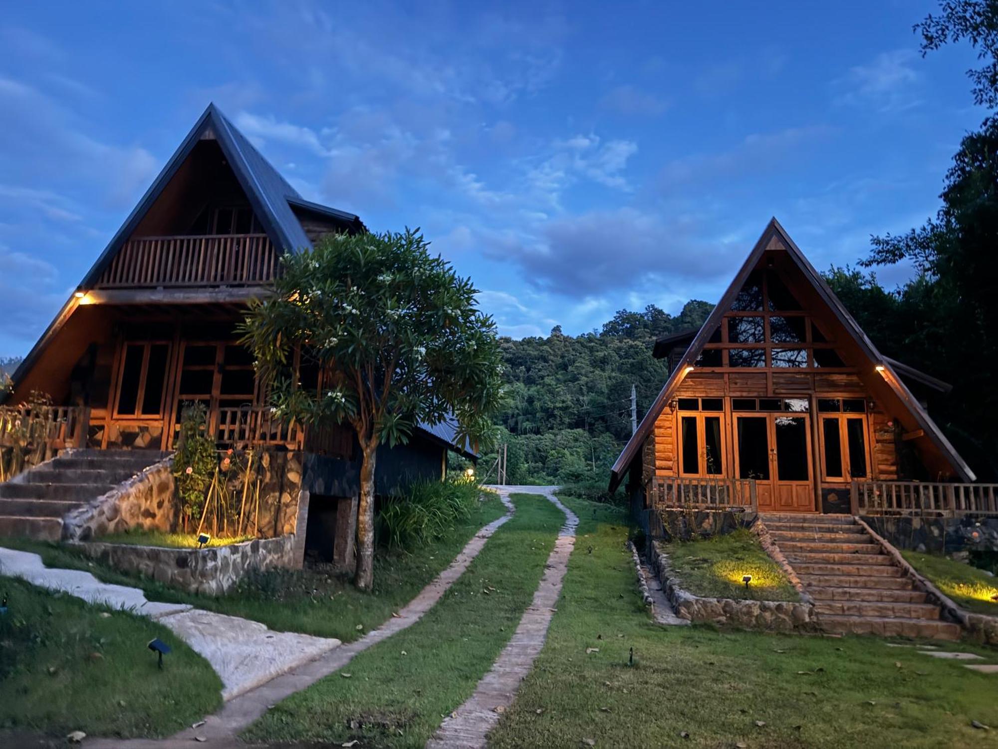 Ban Kaew Mo Ra Glamping & Restaurant Hotel ปางมะผ้า ภายนอก รูปภาพ