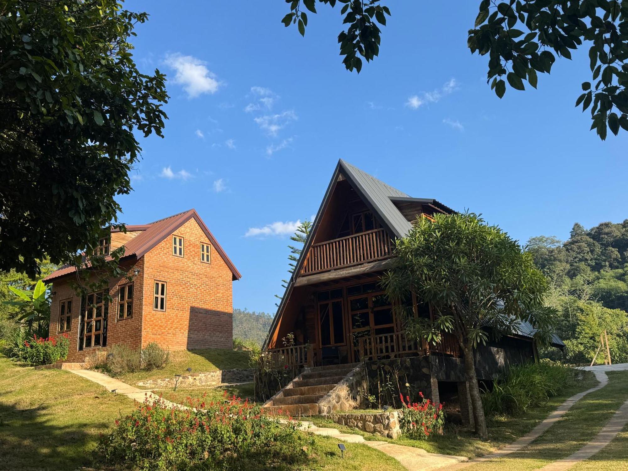 Ban Kaew Mo Ra Glamping & Restaurant Hotel ปางมะผ้า ภายนอก รูปภาพ