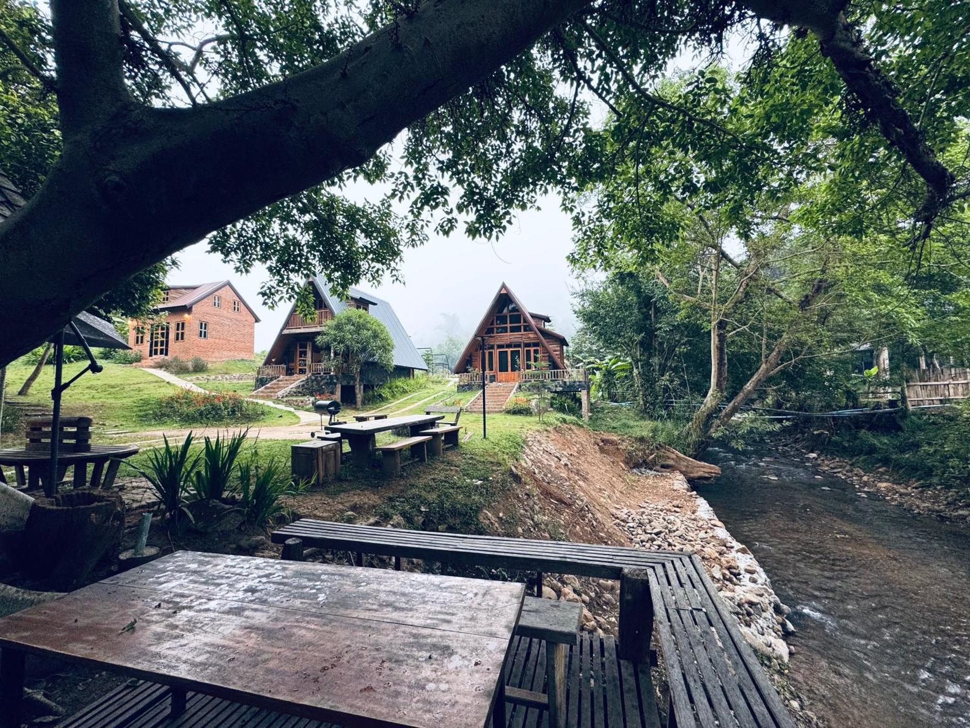 Ban Kaew Mo Ra Glamping & Restaurant Hotel ปางมะผ้า ภายนอก รูปภาพ