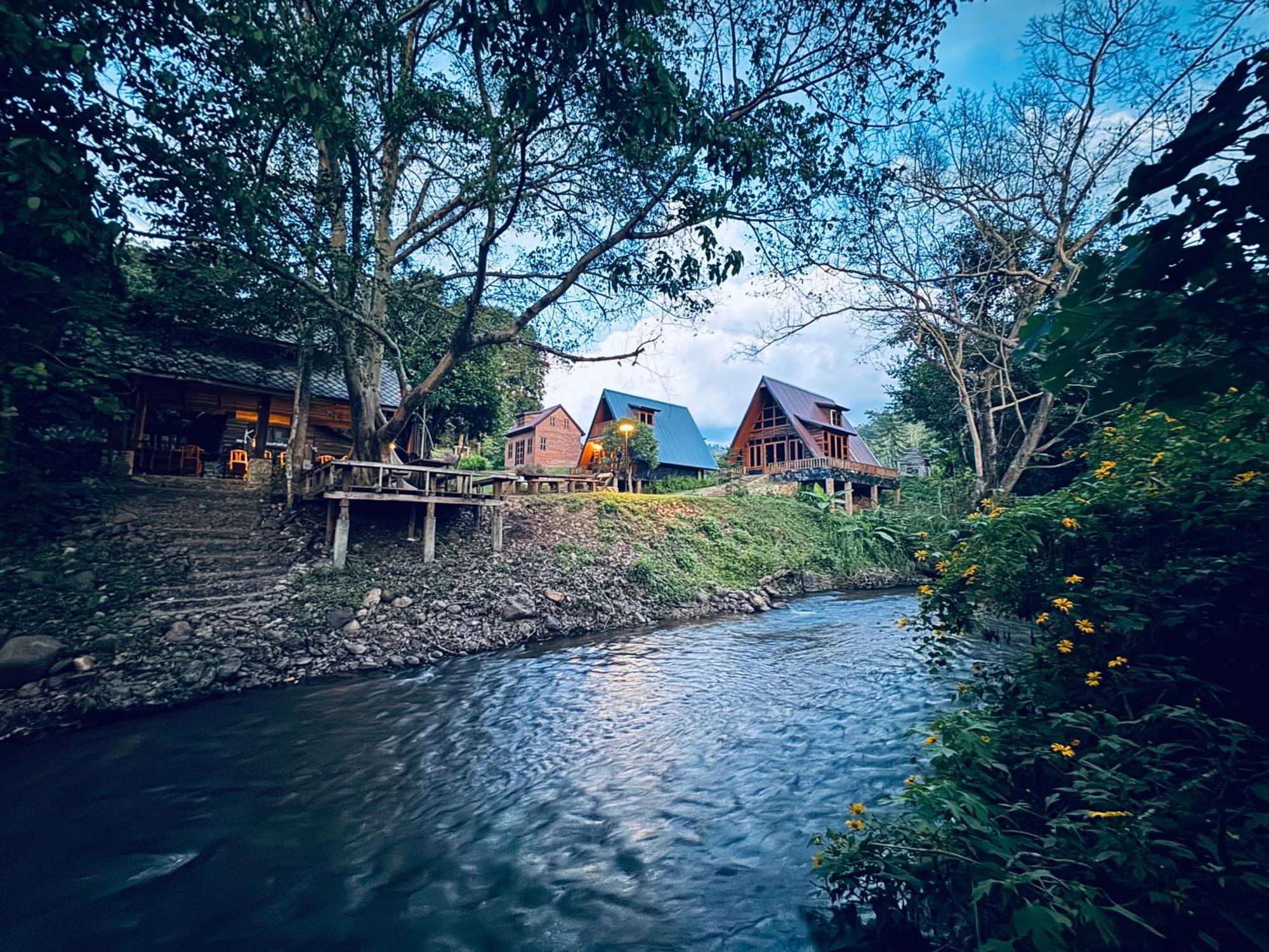 Ban Kaew Mo Ra Glamping & Restaurant Hotel ปางมะผ้า ภายนอก รูปภาพ